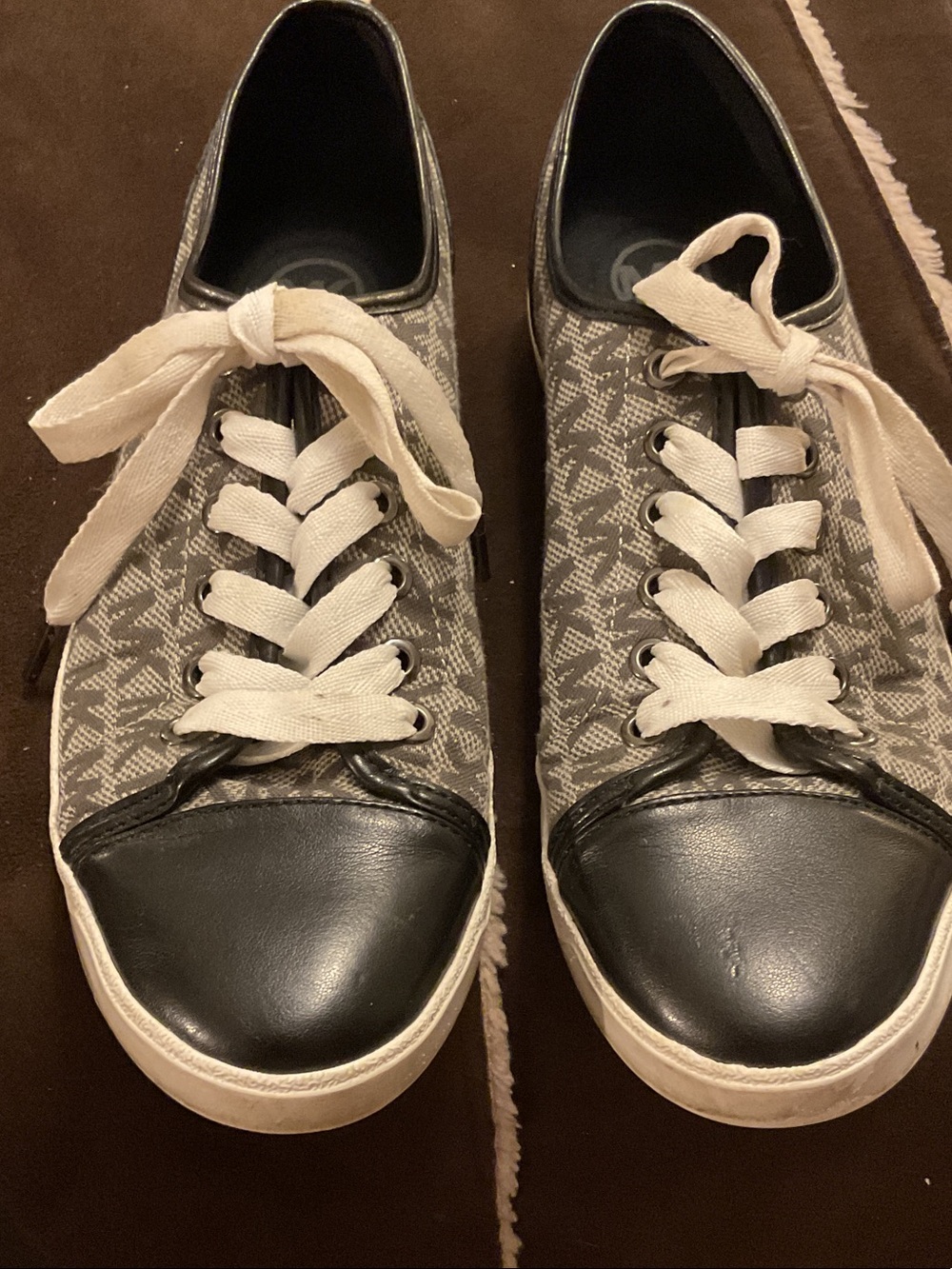 Michael Kors “City” Signature Sneakers Worn twice Size 8.5 Retail $150